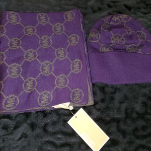 Micheal kors hat n scarf